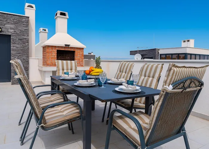 Luxury With Jacuzzy On A Private Roof Terrace דירה