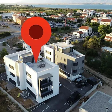 Apartmán Luxury With Jacuzzy On A Private Roof Terrace